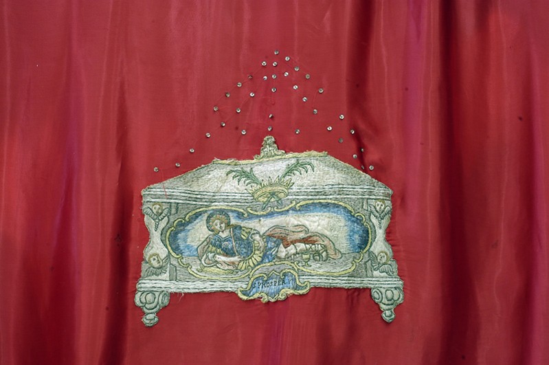 Manif. italiana sec. XVIII-XX, Tenda con ricamo raffigurante San Prospero