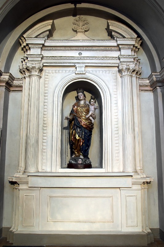 Ambito lombardo sec. XVI, Altare della Madonna del Rosario
