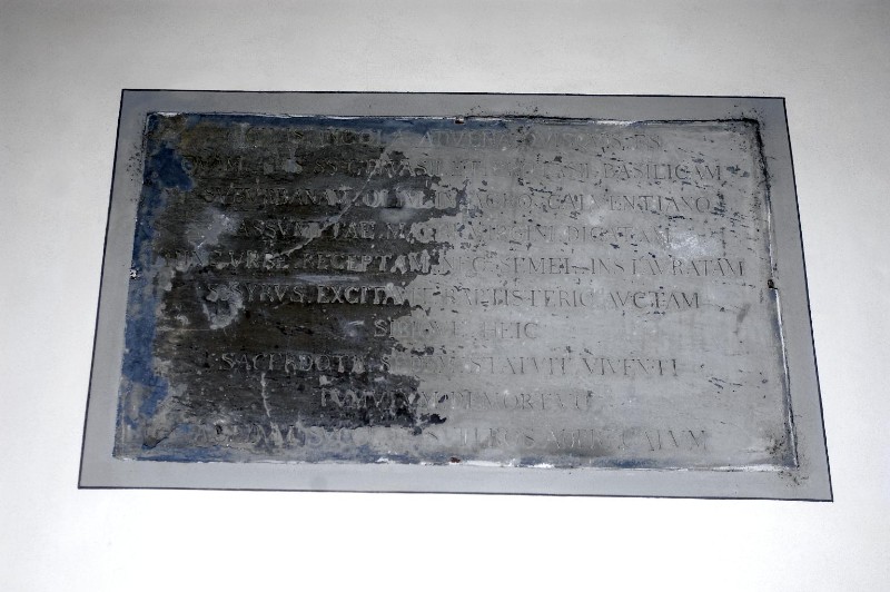 Ambito pavese sec. XVIII-XIX, Lapide con epigrafe di Siro Comi
