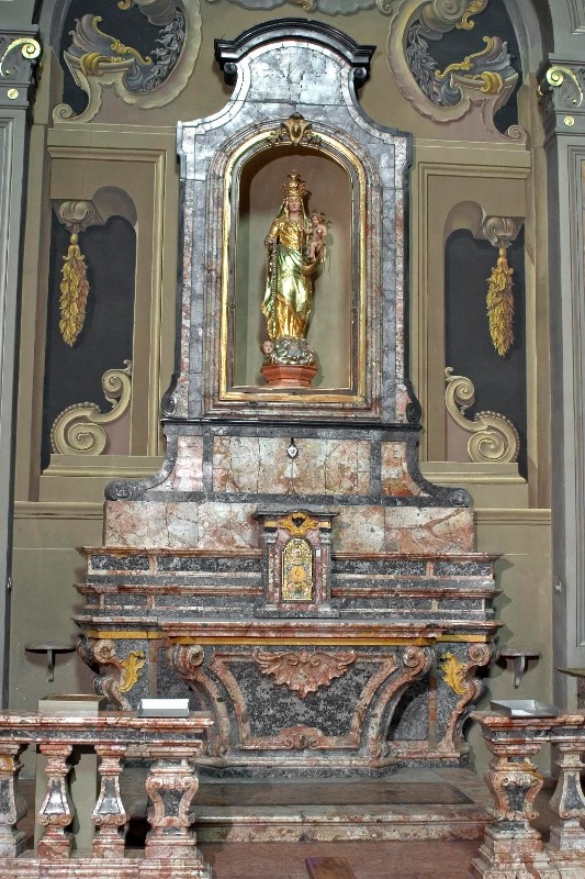 Bottega lombarda sec. XVIII, Altare della Madonna del Rosario