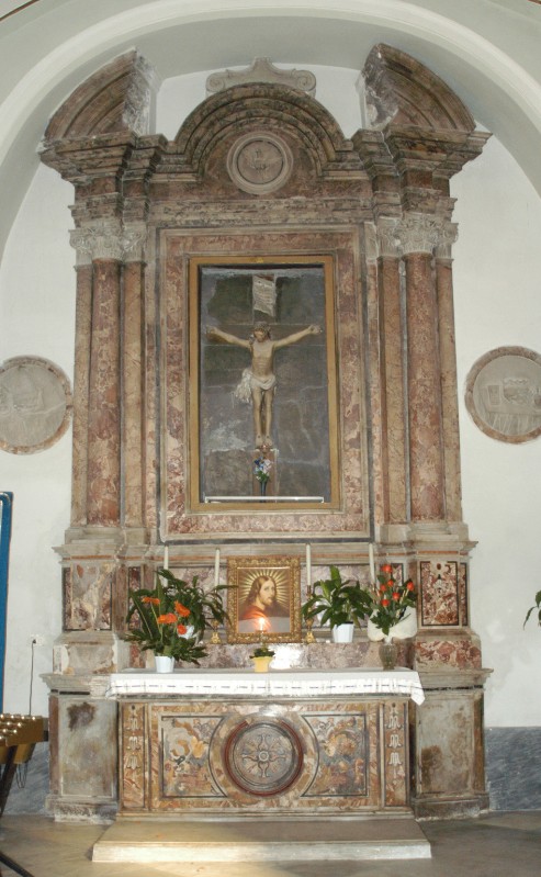 Marmoraro campano sec. XVIII, Altare del Crocisso