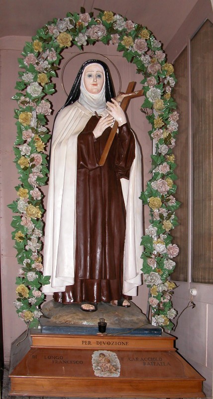 Ambito salentino (1942), Statua di Santa Teresa