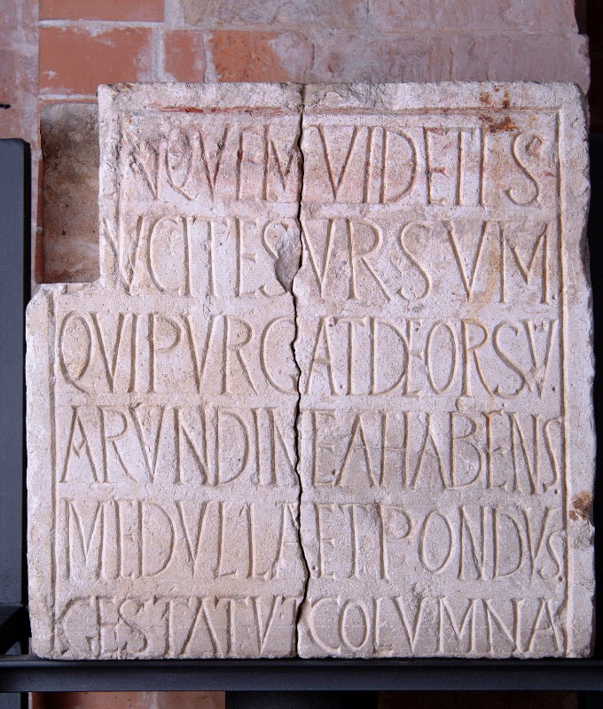 Maestranze Italia sett. sec. VIII, Concio con iscrizione "QVEM"