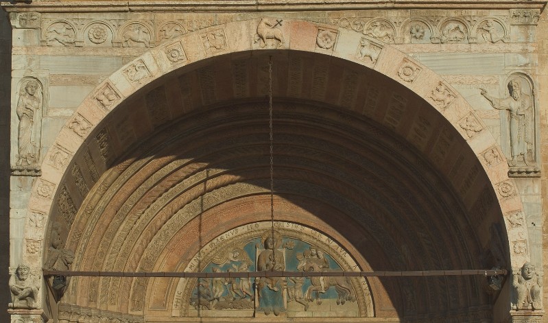 Nicolò (1139), Ghiera d'arco con diciotto formelle
