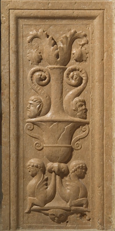 Falconetto G. M. (1503), Basamento con quattro mostri