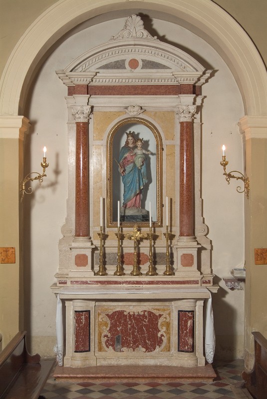 Ferrari L. (1901), Altare della Madonna