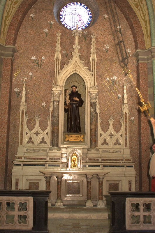Franzi F.-Vandone A. (1911), Altare di Sant'Antonio