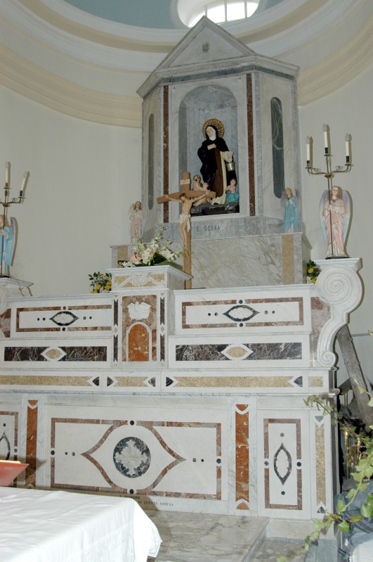 Ditta Perrone (1912), Altare maggiore dedicato a Santa Sofia