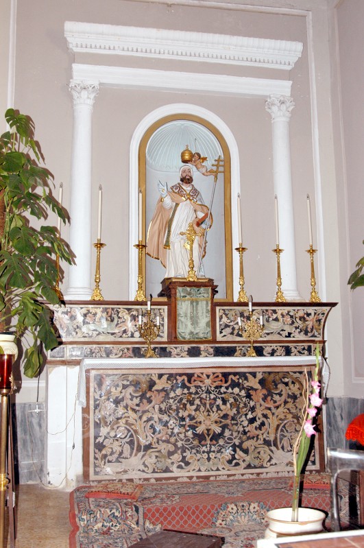Ambito cilentano sec. XVI, Altare laterale dedicato a San Sisto Papa