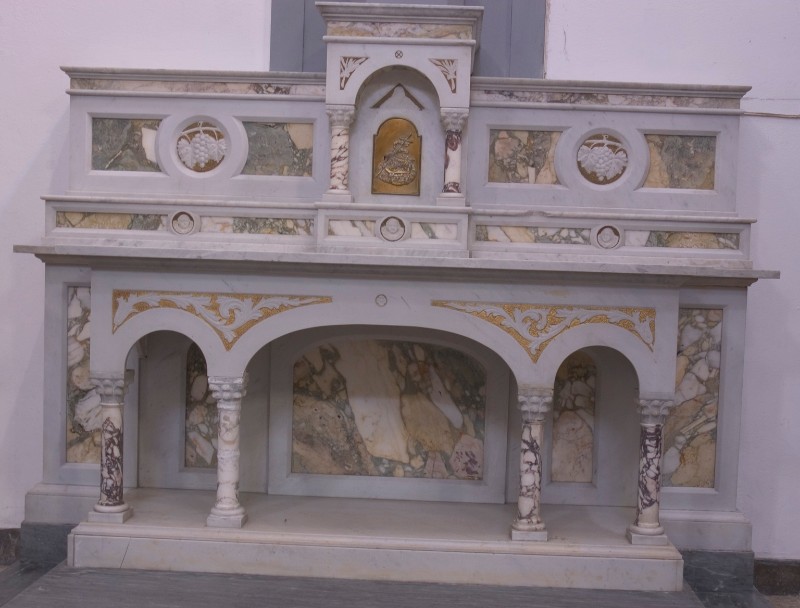 Ditta Limatola (1937), Altare dell'Immacolata