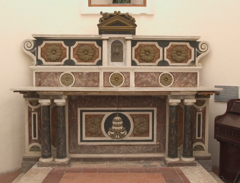 Ambito dell'Italia merid. sec. XIX, Altare di San Pietro