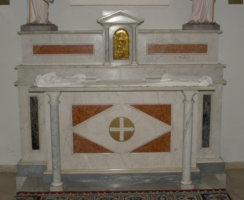Ambito dell'Italia meridionale (1937), Altare del Sacro Cuore di Gesù