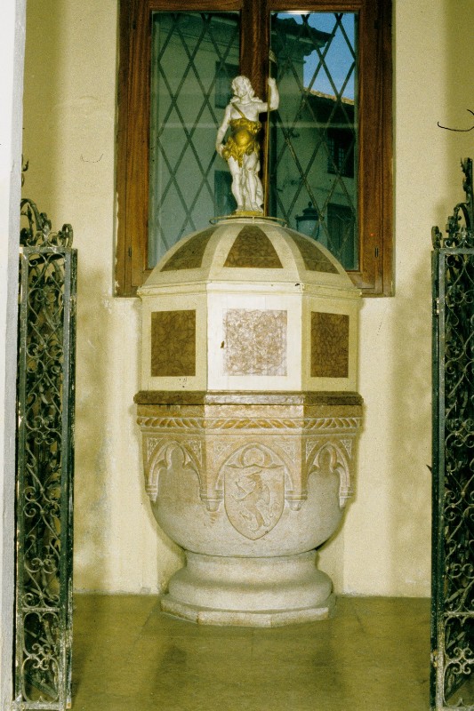 Bottega veneta sec. XV, Fonte battesimale