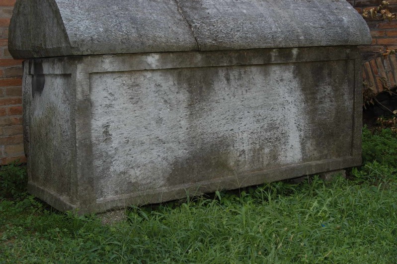 Ambito ravennate-bizantino sec. VI, Cassa di sarcofago con cornici lisce