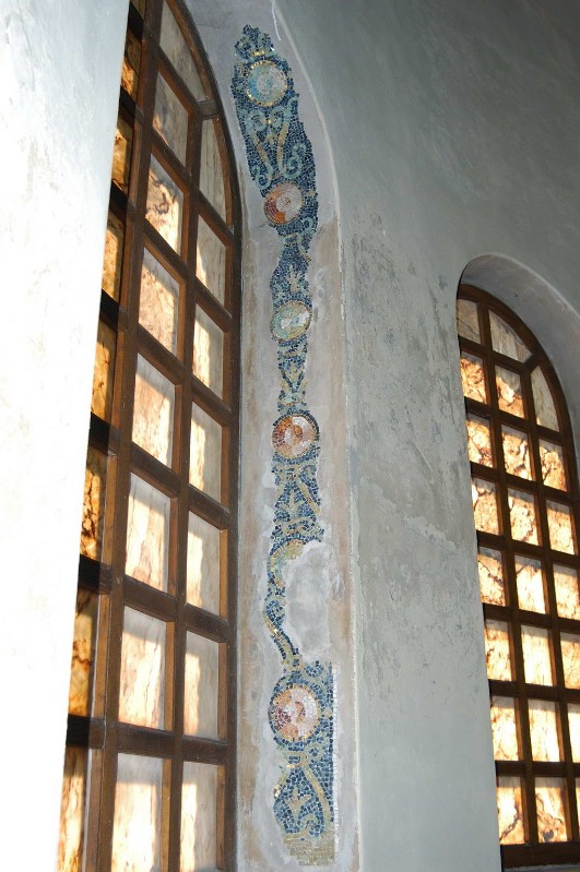 Ambito ravennate-bizantino sec. VI, Frammento di mosaico finestra terza 1/3