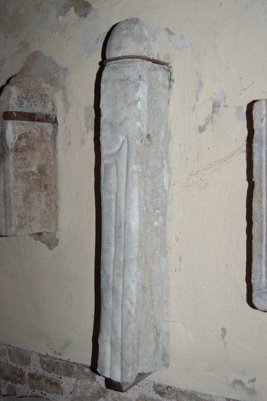 Ambito ravennate-bizantino sec. VI, Frammento di pilastrino in marmo greco