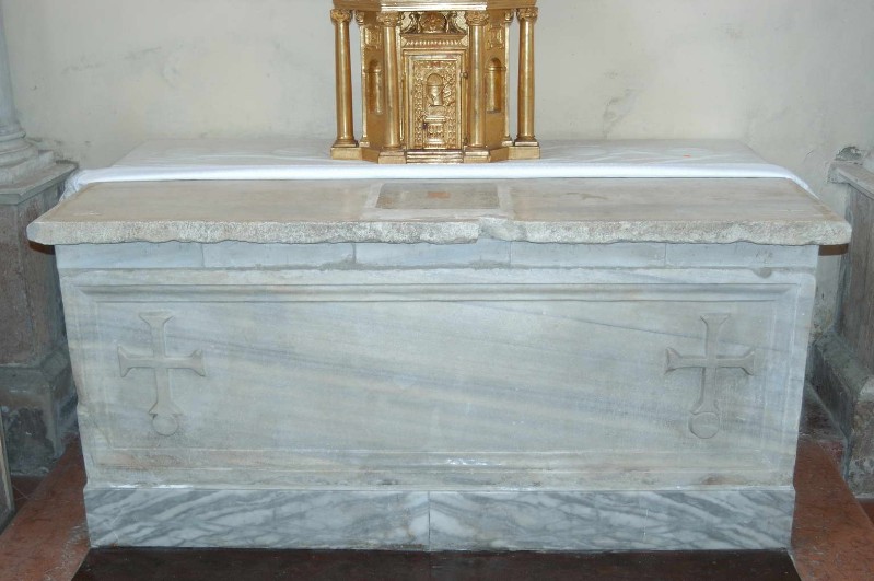 Ambito ravennate-bizantino sec. VI, Mensa d'altare in marmo greco