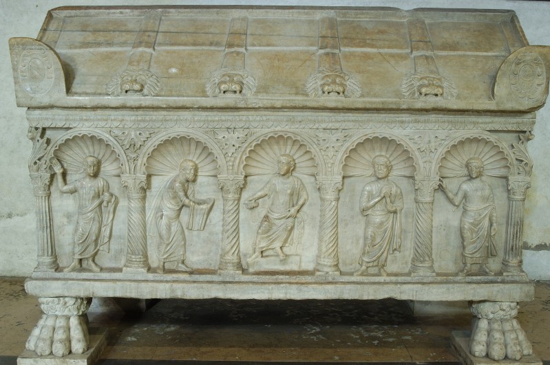 Ambito ravennate-bizantino fine sec. IV, Cassa di sarcofago a nicchie