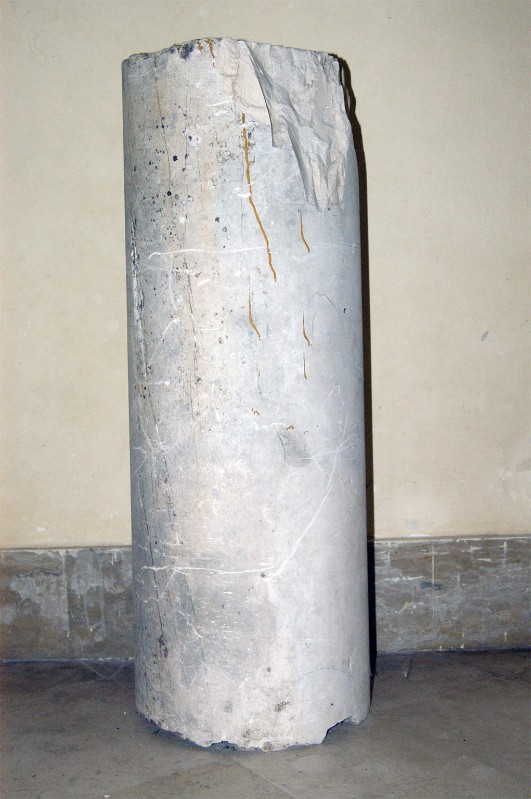 Ambito lucano sec. I, Colonna in marmo h 99 cm