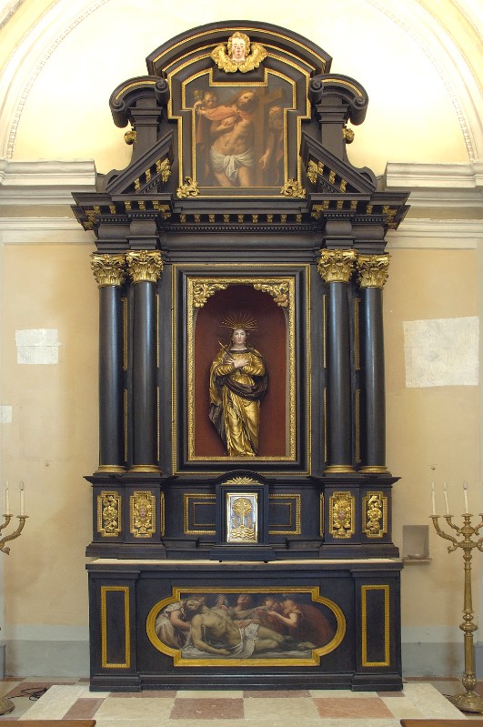 Ongher F.-Oradini T. (1693-1698), Altare maggiore