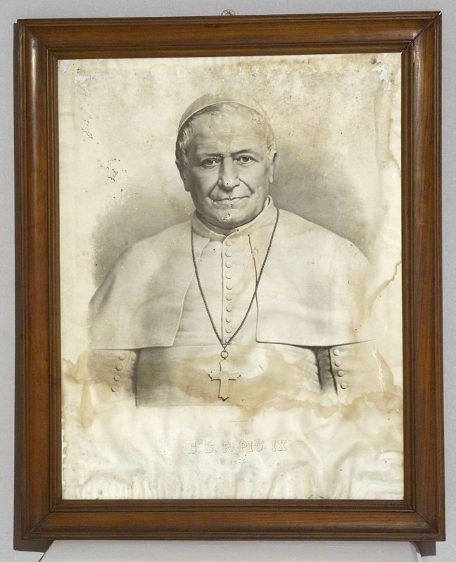 Ambito italiano (1875), Ritratto di papa Pio IX