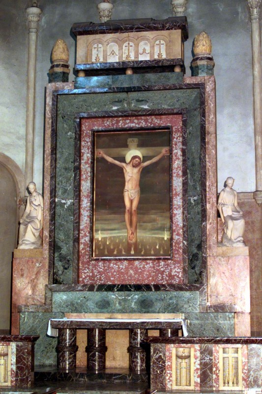 Fornoni D. sec. XX, Altare del Santo Crocifisso