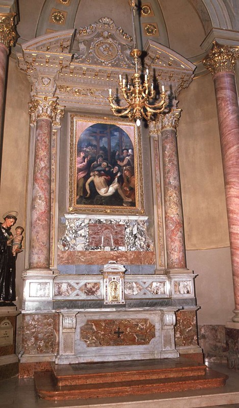 Ditta Gherardi (1908), Altare della Pietà