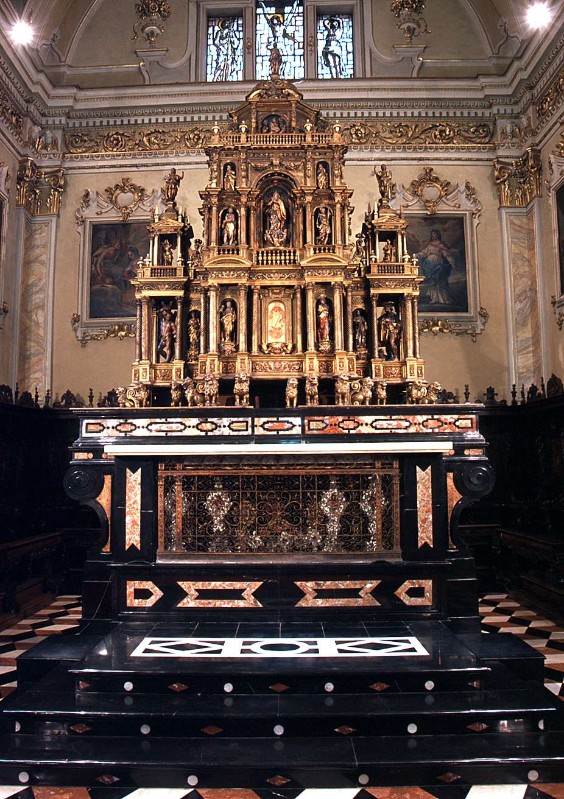 Bottega dei Manni sec. XVII, Altare maggiore