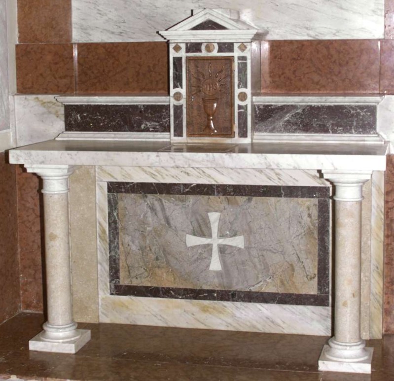Ambito lombardo (1945), Altare del Sacro Cuore di Maria