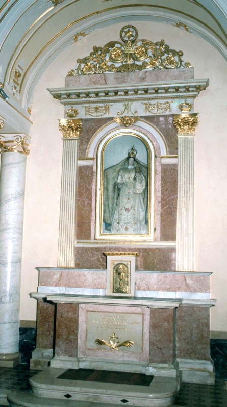 Ambito bergamasco (1836), Altare della Madonna del rosario
