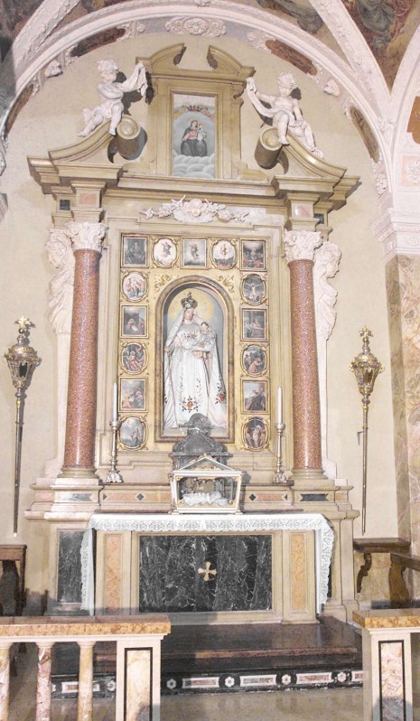 Paleni G.-Cerea F. (1907), Altare della Madonna del Rosario