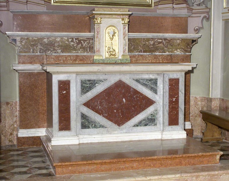 Ambito lombardo sec. XX, Altare del Crocifisso