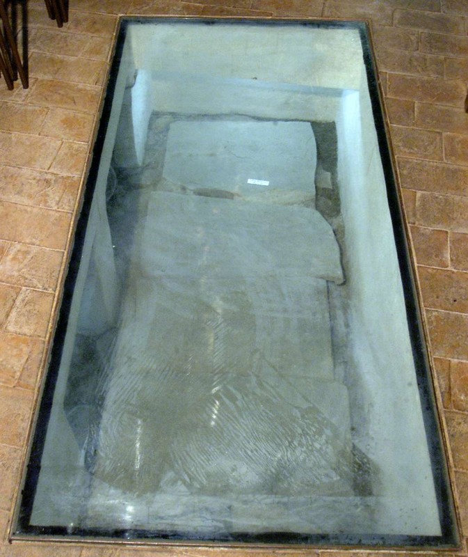 Ambito lombardo sec. XI-XII, Lastra tombale