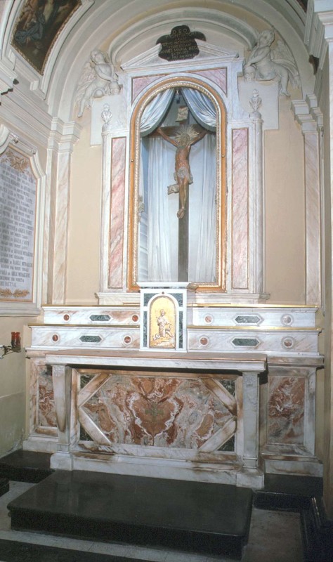 Ambito bergmasco sec. XIX, Altare del Crocifisso