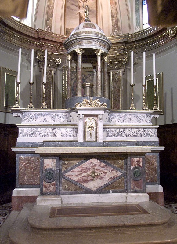Ditta Galletti (1864), Altare maggiore