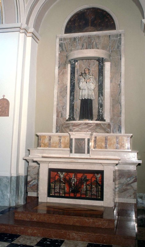Ditta Comana C. (1944-1945), Altare di S.Luigi Gonzaga