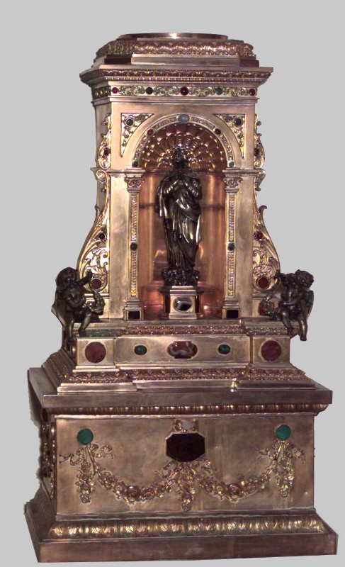 Ambito bergamasco (1913), Base di croce da altare