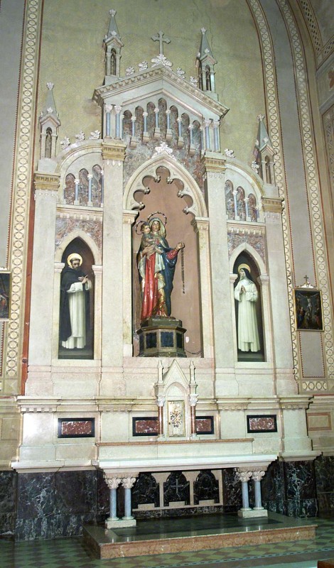 Ambito bergamasco (1925), Altare della Madonna del Rosario