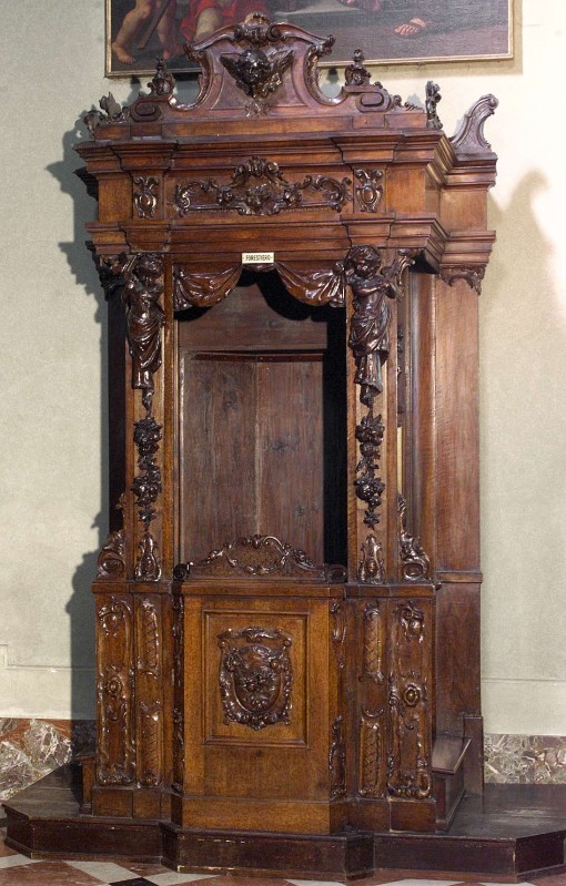 Manzoni G. inizio sec. XIX, Confessionale in legno