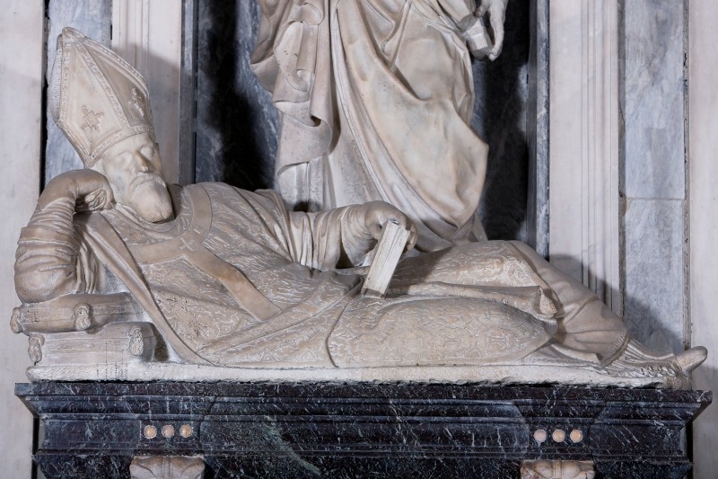 Naccherino M. - Montani T. (1603), Cardinale Alfonso Gesualdo giacente in marmo