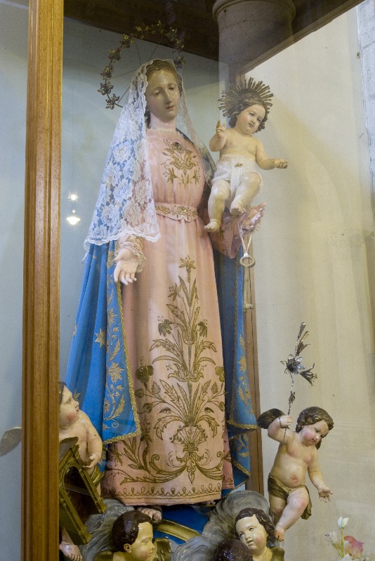 Ambito dell'Italia meridionale sec. XIX, Statua della Madonna e Bambino