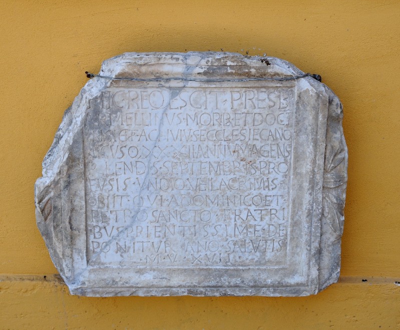 Marmoraio laziale (1067), Lapide