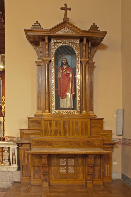 Lutteri V.-Costantini F. (1932), Altare del Sacro Cuore di Gesù