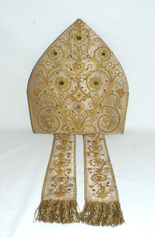 Manif. italiana sec. XIX-XX, Mitra episcopale bianca decorata da girali
