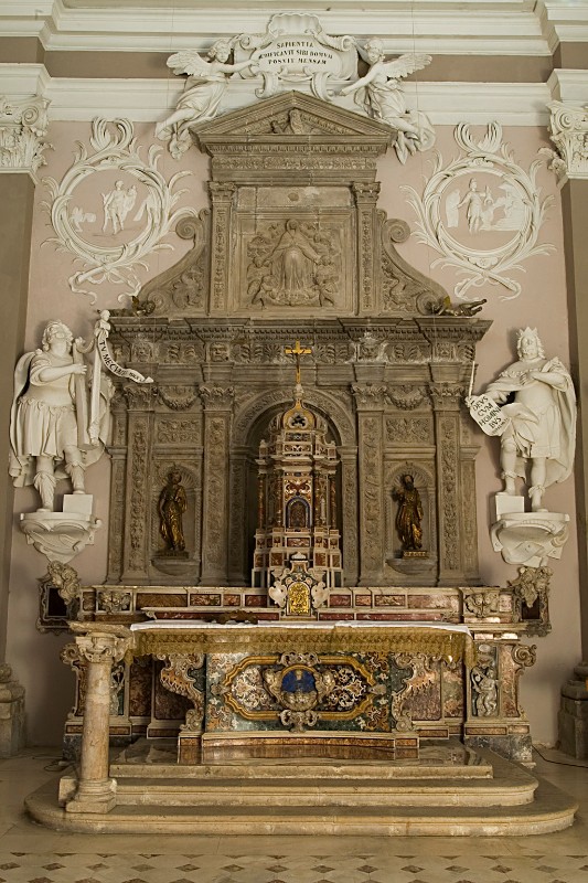 Maestranze lombarde e pescolane secc. XVI-XVIII, Altare della Madonna del Colle