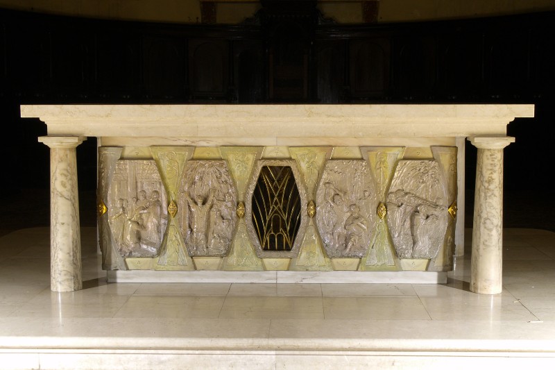 Tabanelli C. sec. XX, Altare al popolo dedicato al Beato Antonio Bonfandini