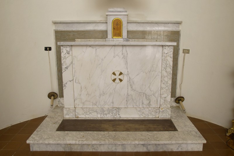 Maestranze romagnole sec. XX, Altare laterale del Santissimo Crocifisso