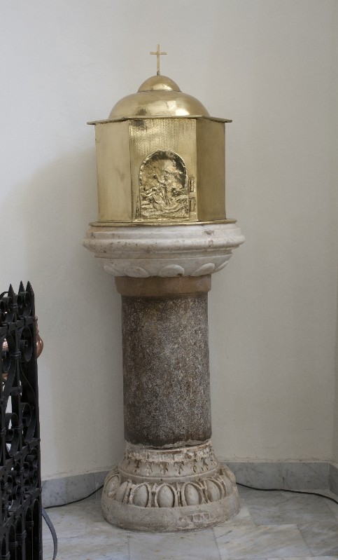 Ambito romano secc. II-XIX, Fonte battesimale