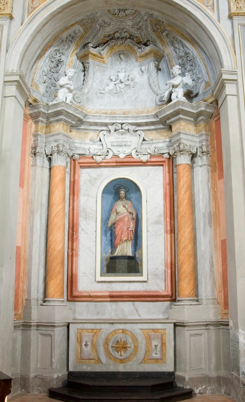 Maestranze umbre sec. XVIII, Altare laterale in stucco modellato e dipinto