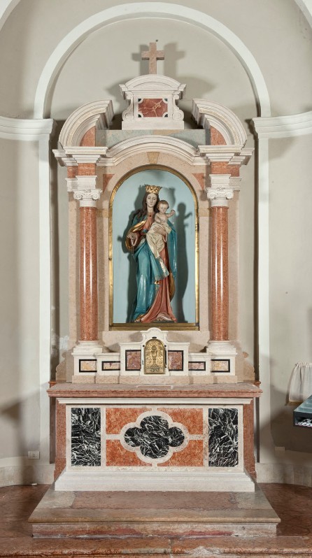 Maestranze trentine prima metà sec. XX, Altare della Madonna del rosario